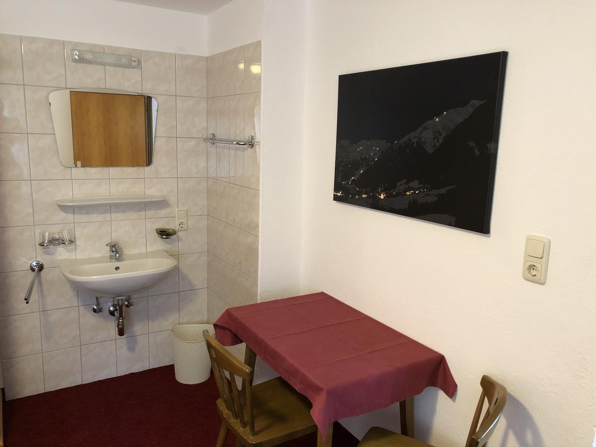 Haus Steissbach Apartment Sankt Anton am Arlberg Exterior photo